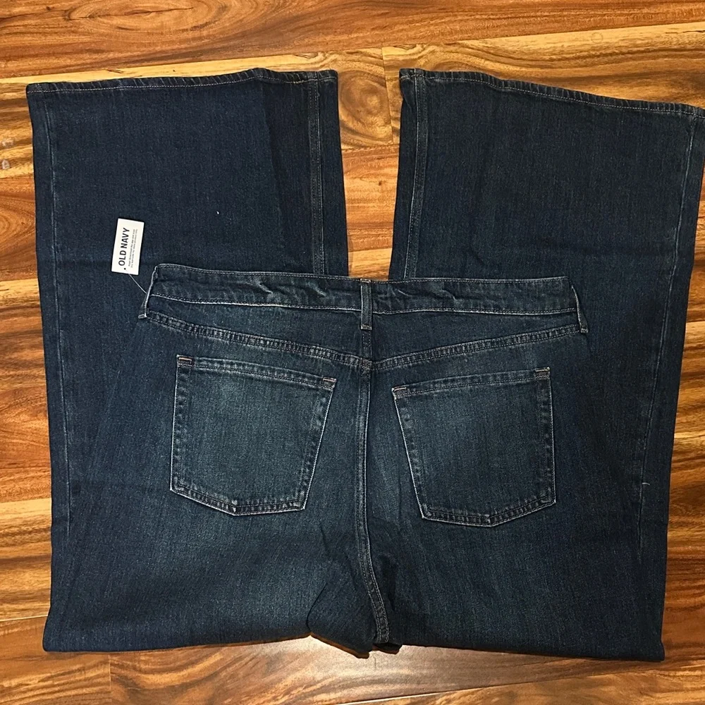 Old Navy Extra High-Waisted Wide-Leg Jeans, Dark Wash, 16 - Picture 5 of 9